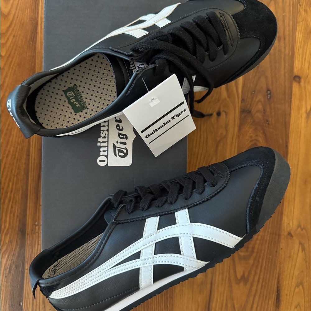 Onitsuka Tiger by Asics Men's Black Sneakers with White Stripes